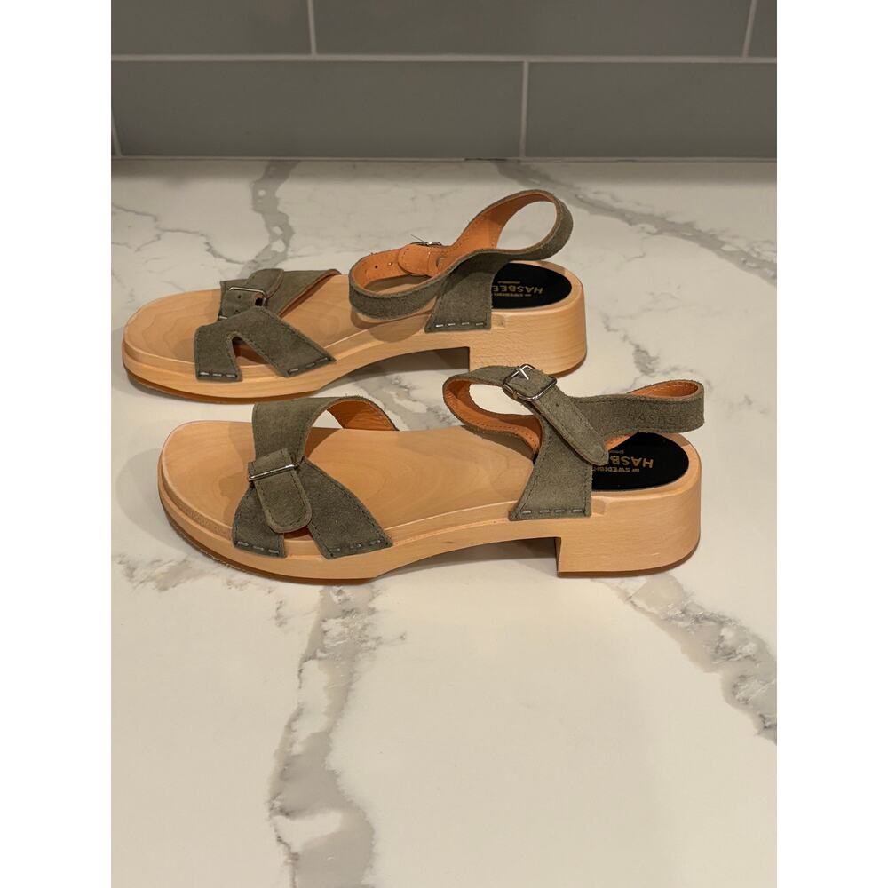 Swedish Hasbeens Olive Green Suede Wooden Clog Sandals Size 39 Low Block Heel - Picture 2 of 7